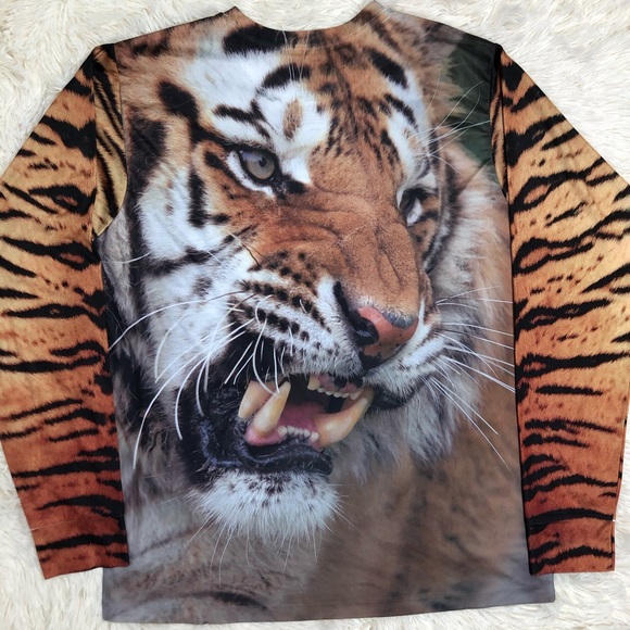 Get a Life Other - Get a Life Tiger long sleeve Mens T Shirt Size L